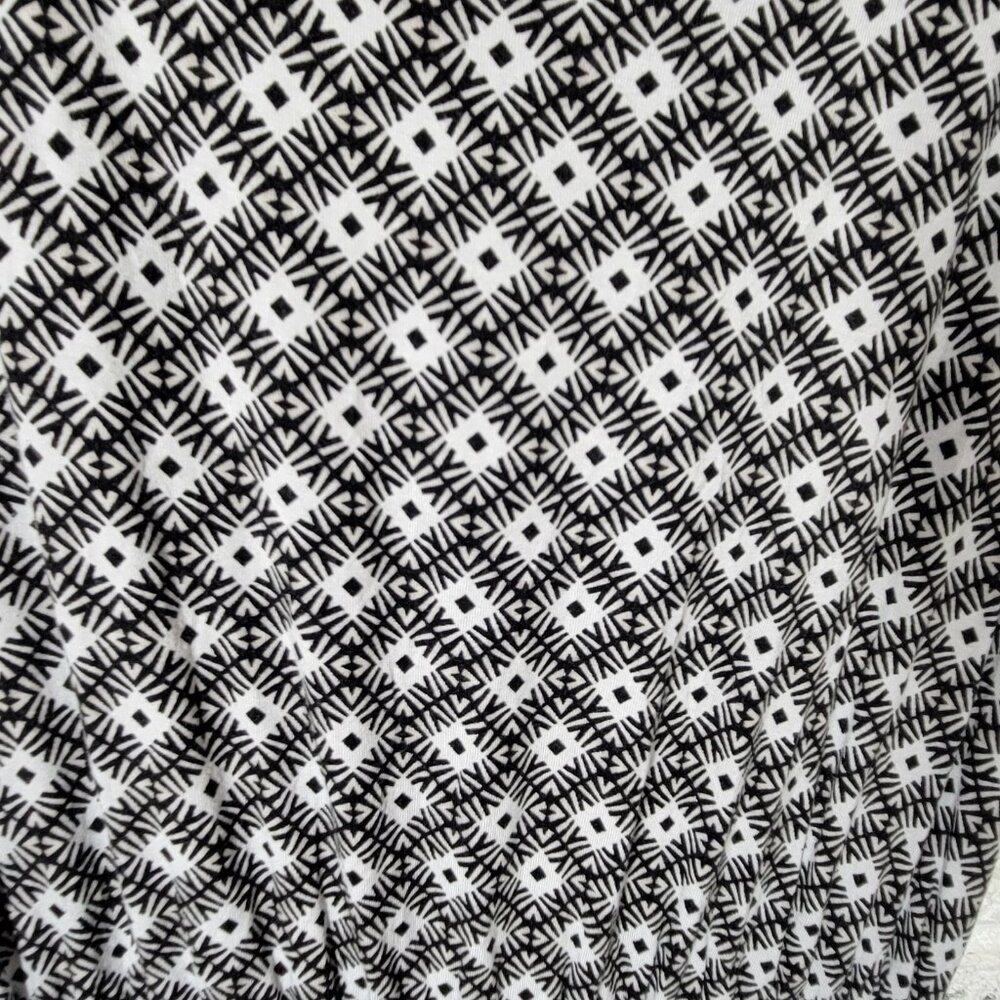 Old Navy Women Dress Extra Large XL Slip Black White Geometric GEO65XE - Picture 6 of 12